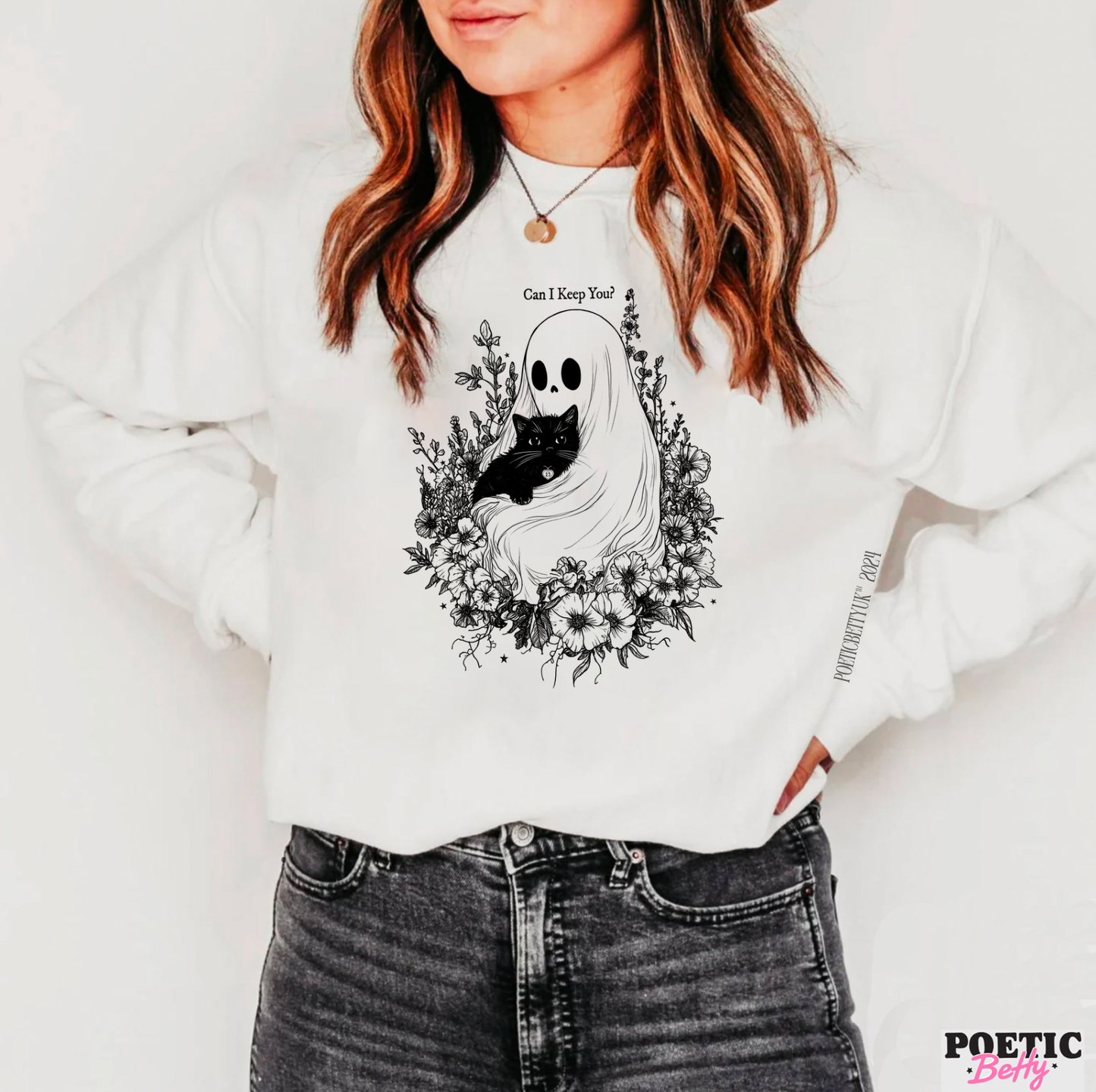 Cute Ghost and Black Cat Spooky Vintage Halloween Crew Neck Sweatshirt